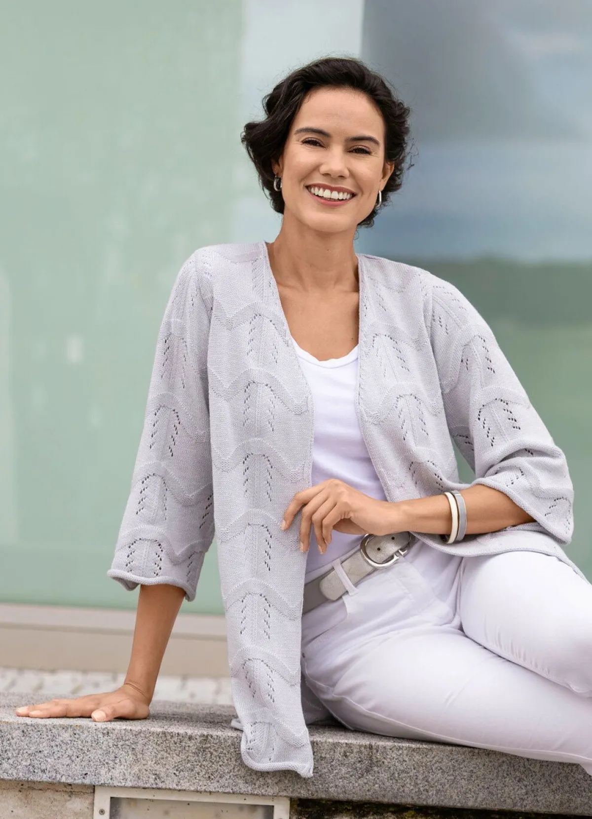 Discount BADER Strickjacke mit Mustermix im Wellendessin HELLGRAU