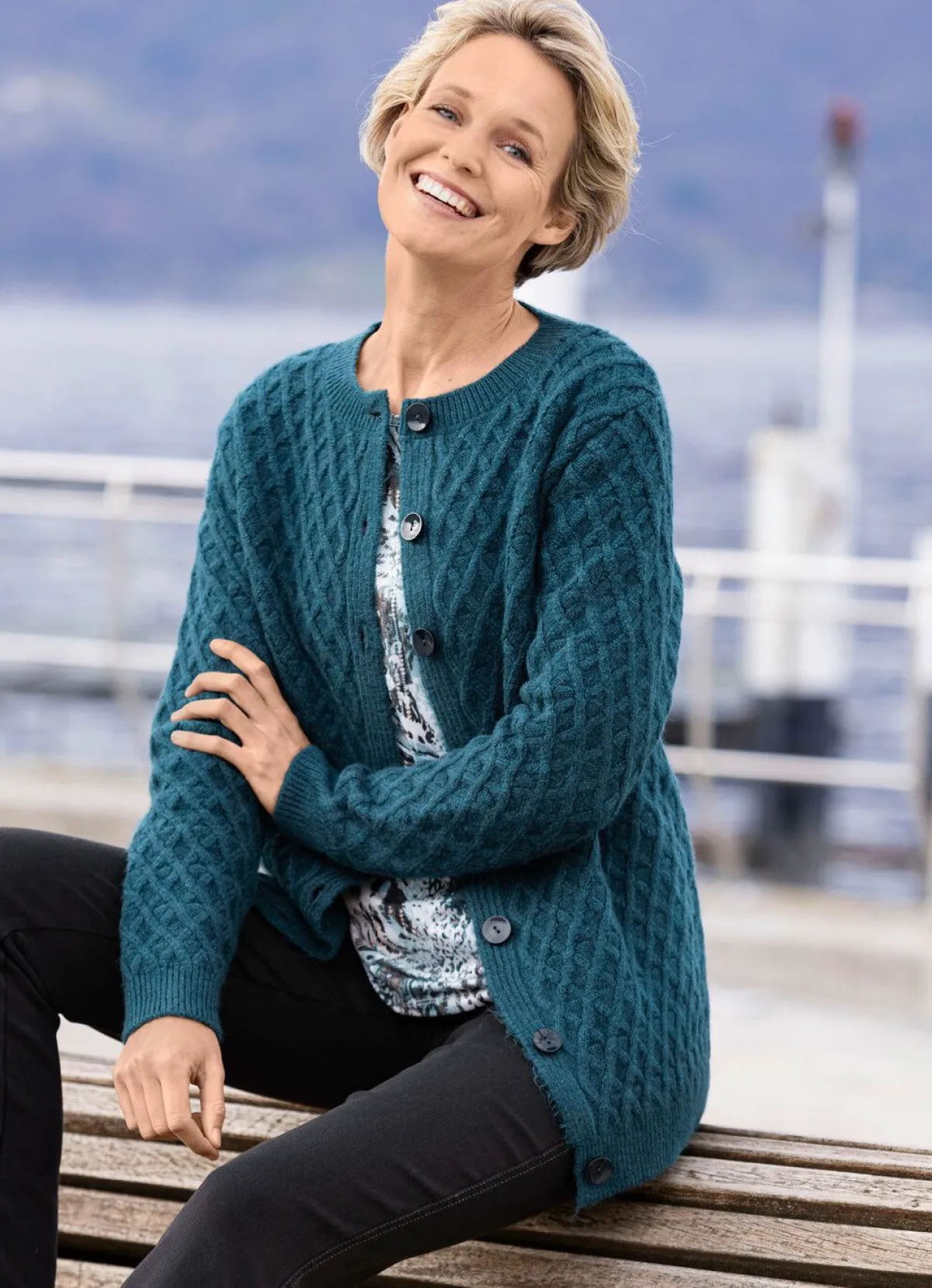 Best BADER Strickjacke mit Rautenstruktur PETROL