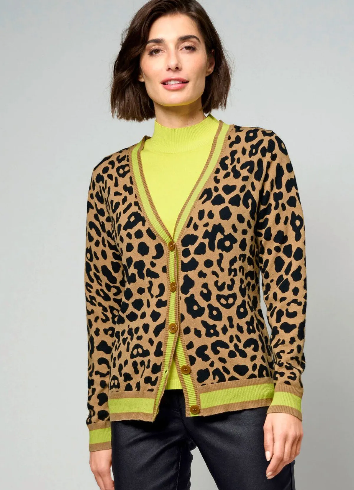 New BADER Strickjacke mit Tierfell-Optik CAMEL-SCHWARZ-LIMETTE
