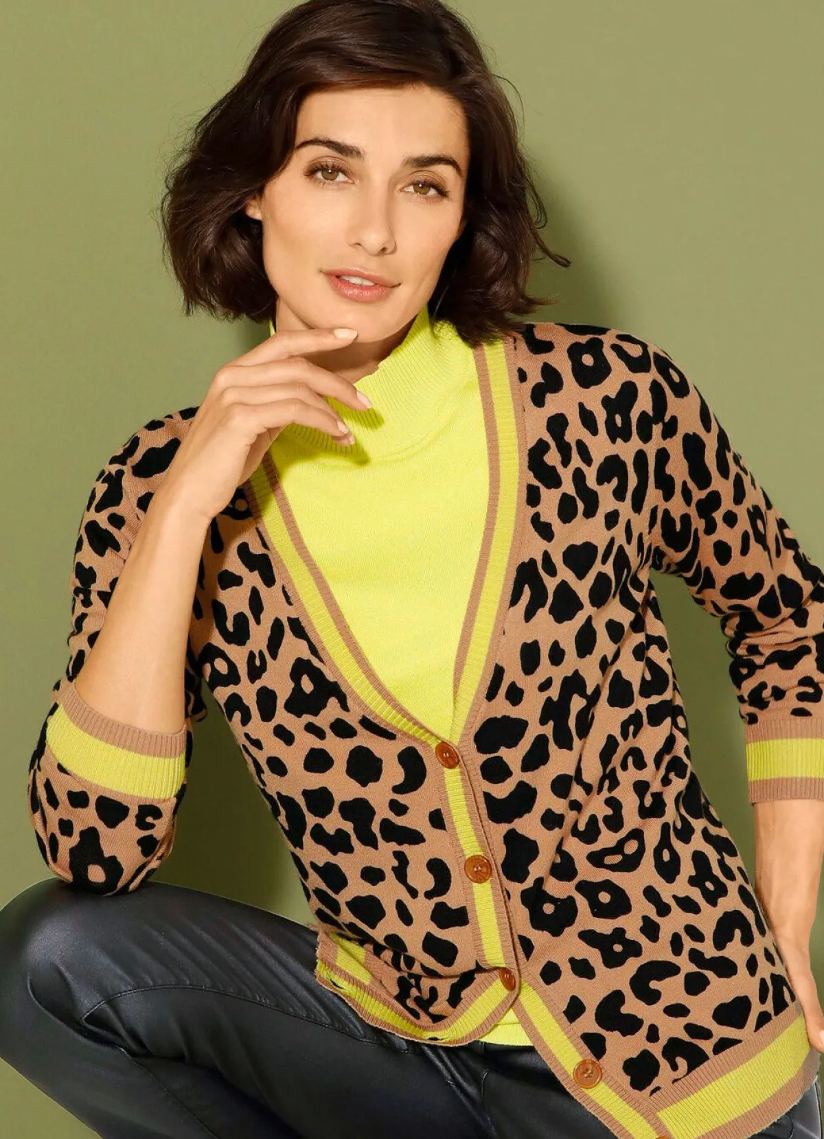New BADER Strickjacke mit Tierfell-Optik CAMEL-SCHWARZ-LIMETTE