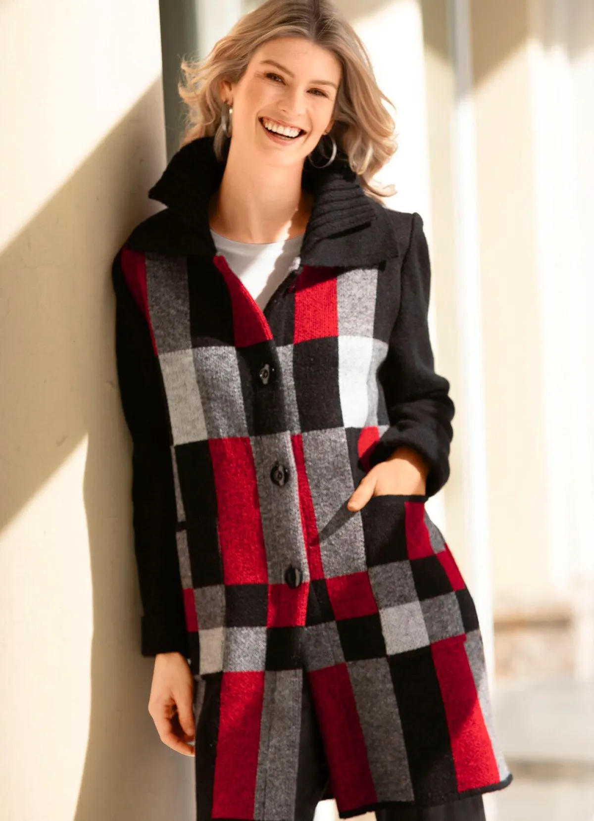 Clearance BADER Strickmantel in Jacquard-Dessin GRAU-SCHWARZ-ROT