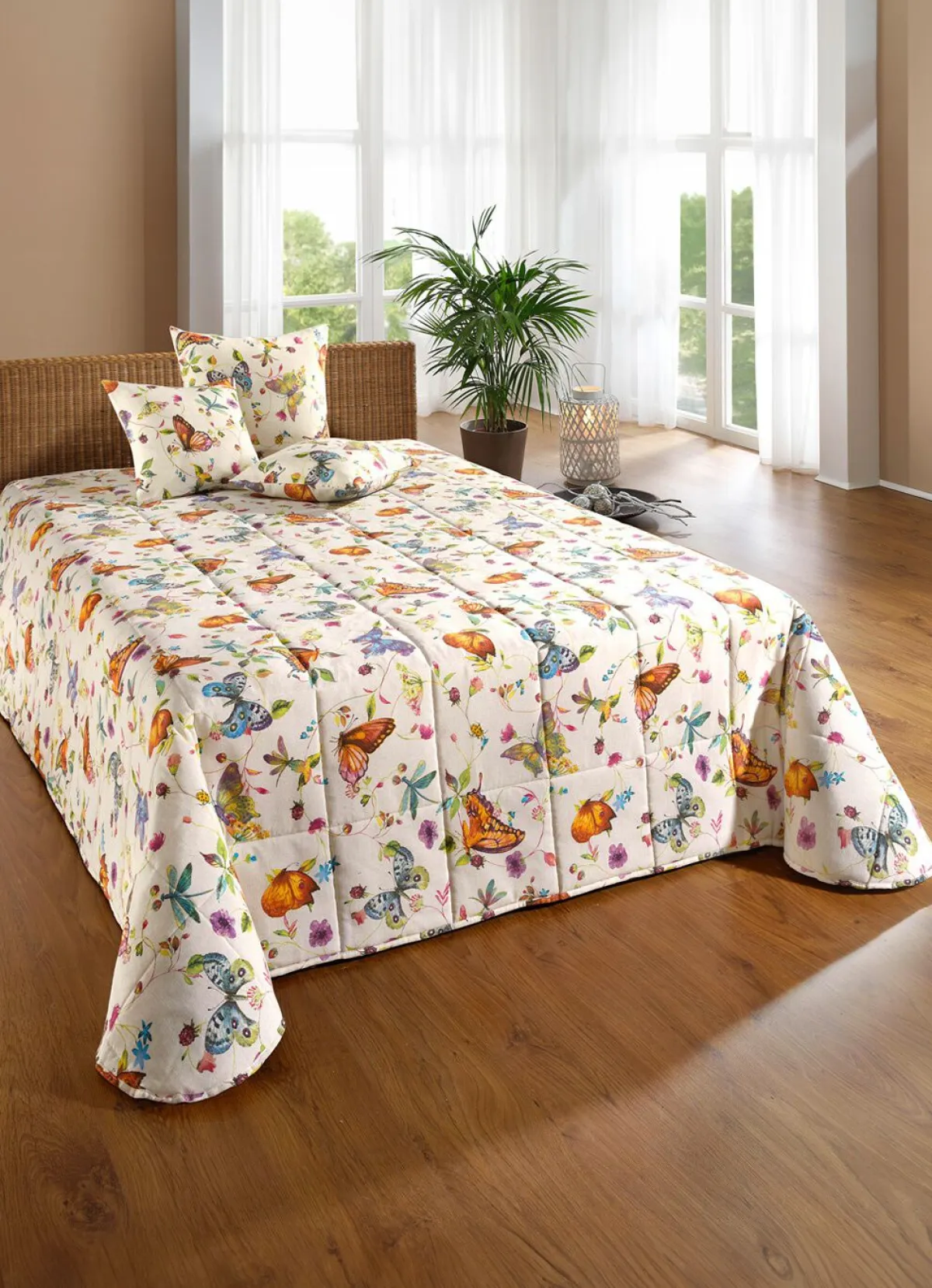 Hot BADER Tagesdecke und Kissenbezüge mit Schmetterlingsmotive BUNT