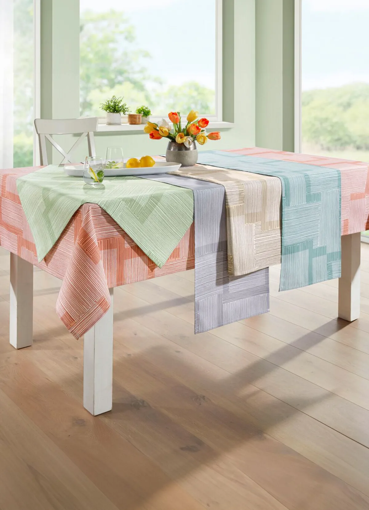 Best BADER Tischdecke mit Fleckschutz-Ausrüstung PFIRSICH