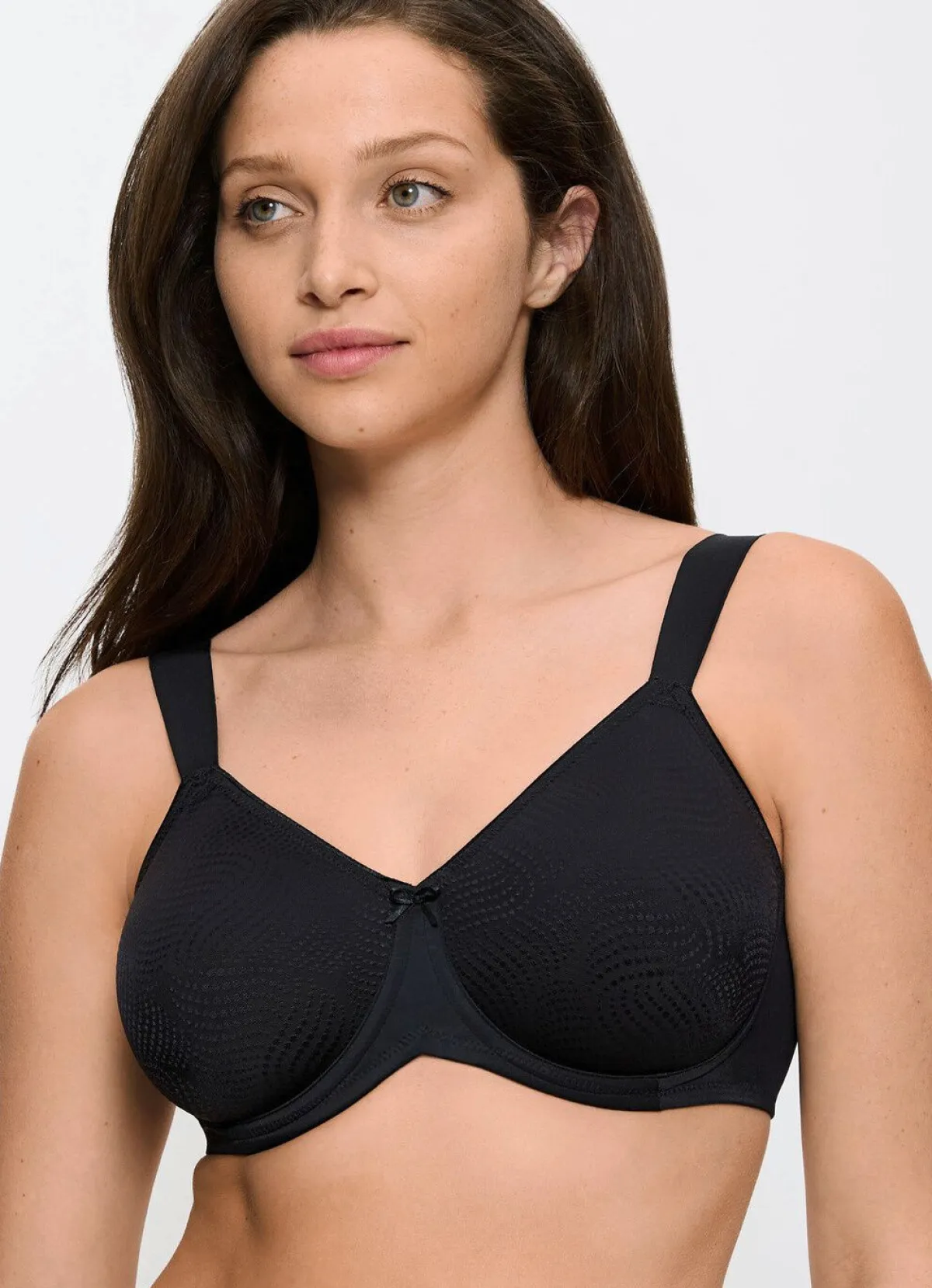 Online BADER Triumph Essential Minimizer Bügel-BH mit jacquarddessinierten Cups schwarz
