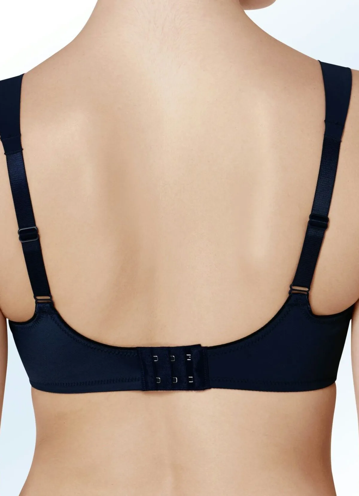 Online BADER Triumph Essential Minimizer Bügel-BH mit jacquarddessinierten Cups schwarz