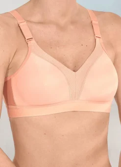 Online TRIUMPH Triaction Wellness Sport-BH für leichte Beanspruchung PUDER