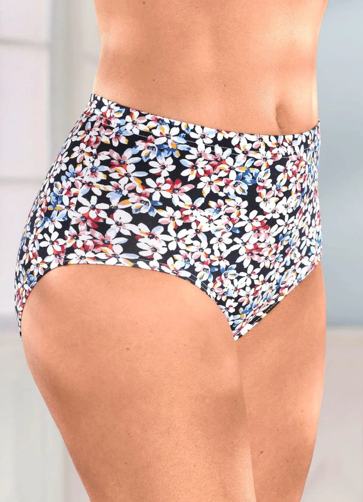 Hot MONAMI Viererpack Slips mit farbbrillantem Blümchendessin MARINE-WEISS-BUNT