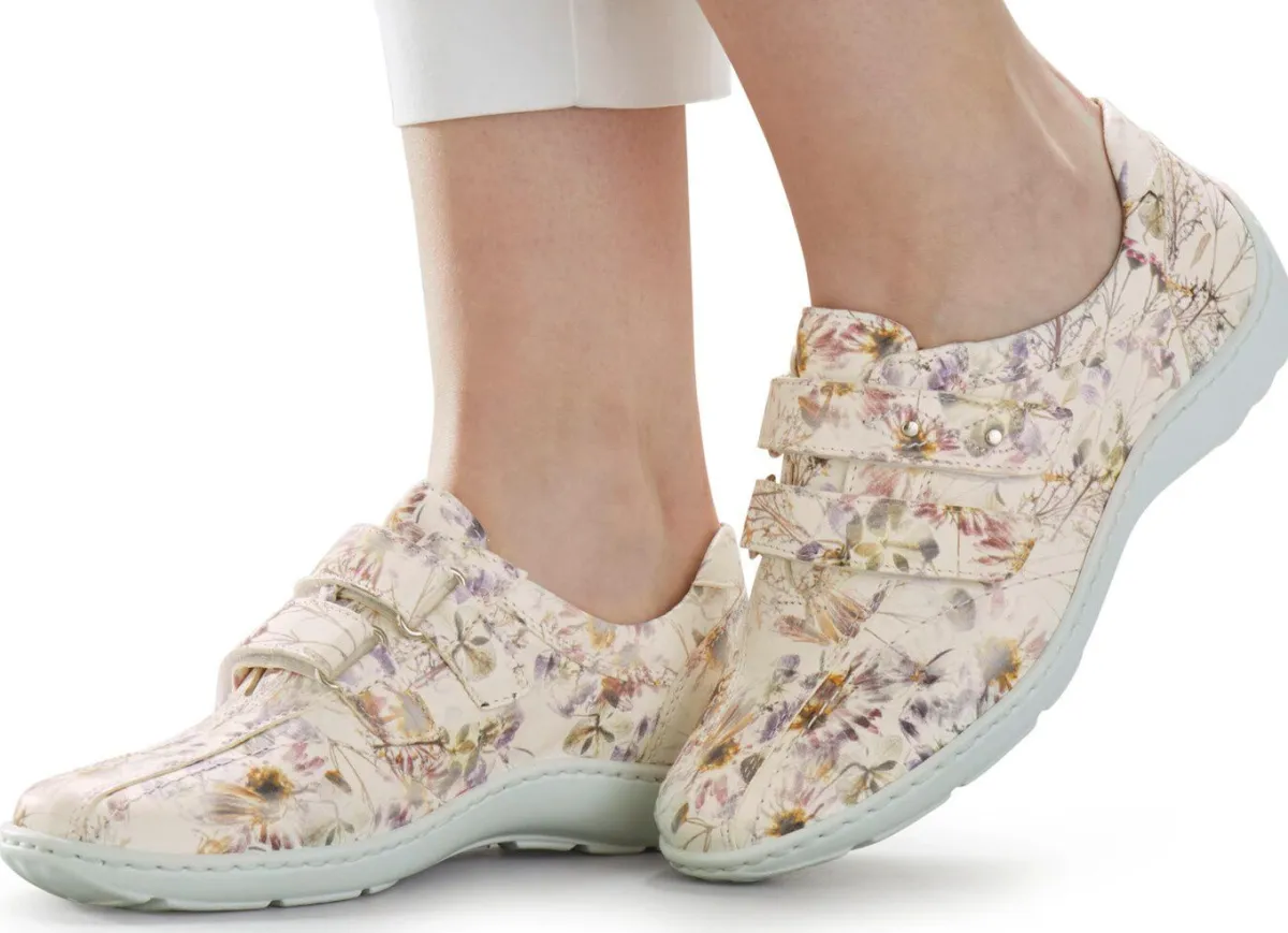 Sale WALDLÄUFER Waldläufer, bequeme Damen-Slipper, Weite H, mit herausnehmbarem Fußbett ECRU-BUNT