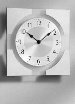 Discount BADER Wanduhr aus Glas mit Funkuhrwerk SILBER